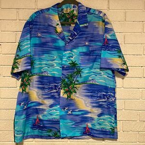 Royal Creations- Hawaii Themed Collared Button Down Shirt- Size XL